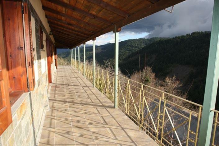 Athamania Artas Hotel Athamanio Exterior foto